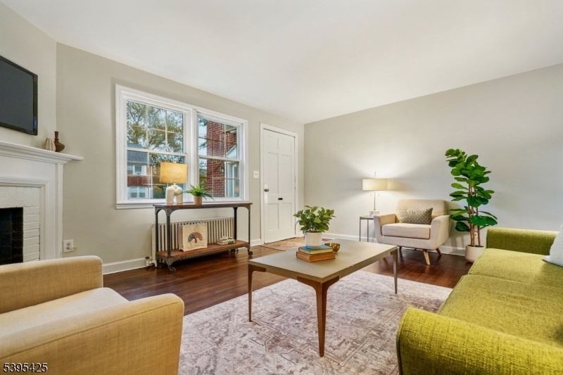 Maplewood Twp., NJ 07040,74 Meadowbrook Pl