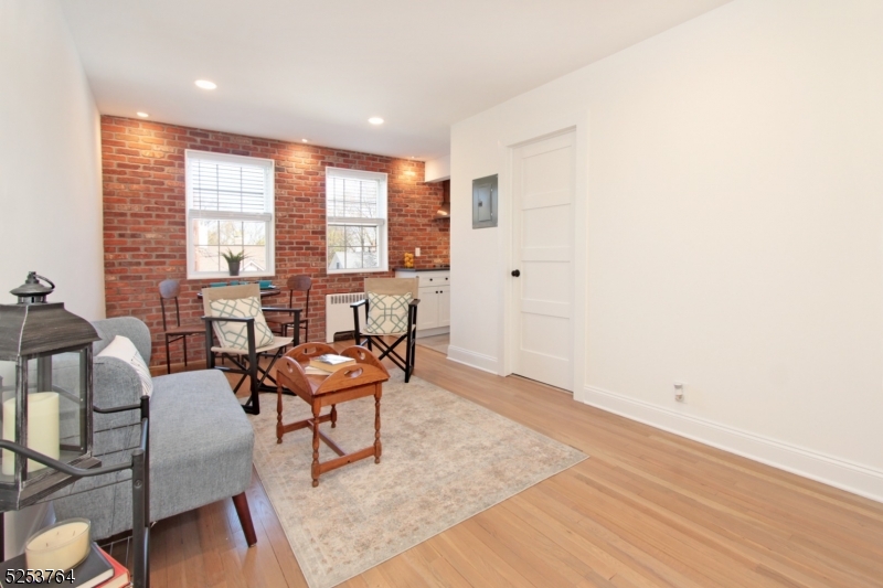 Montclair Twp., NJ 07042,378 Claremont Avenue #3