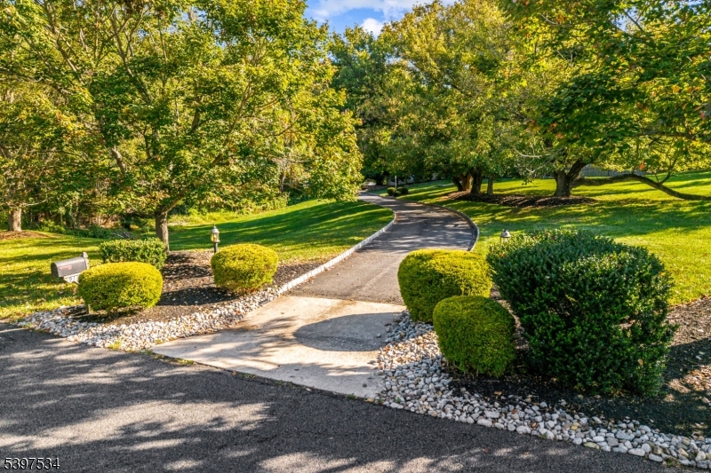 Branchburg Twp., NJ 08853,91 Briar Way