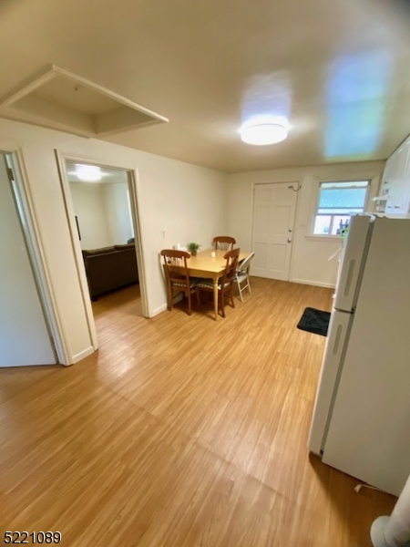 Newton Town, NJ 07860,3 Hillside Ave #3