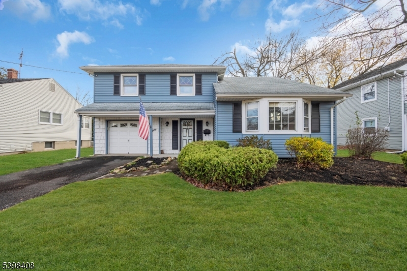8 Von Steuben Ln, South Bound Brook Boro, NJ 08880