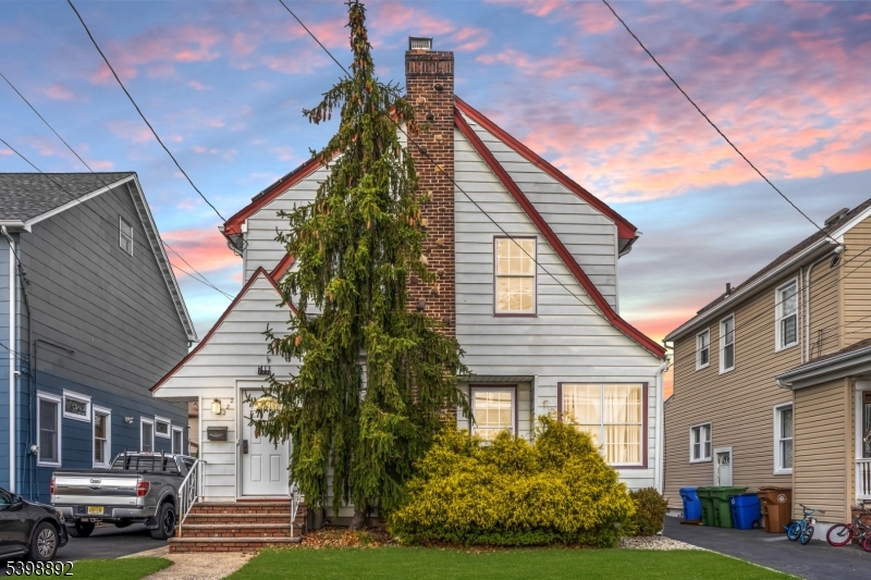 Linden City, NJ 07036,222 Yale Ter