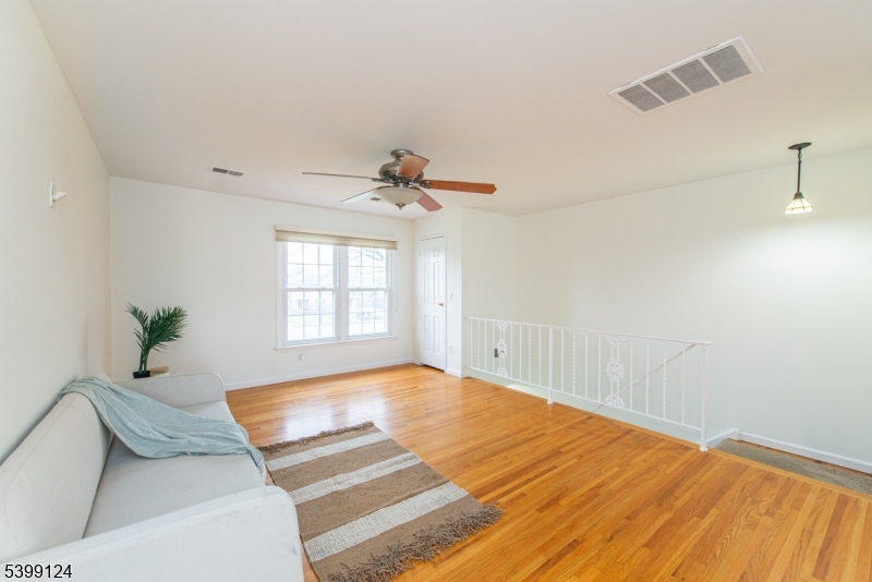 Clark Twp., NJ 07066,1154 Lake Ave