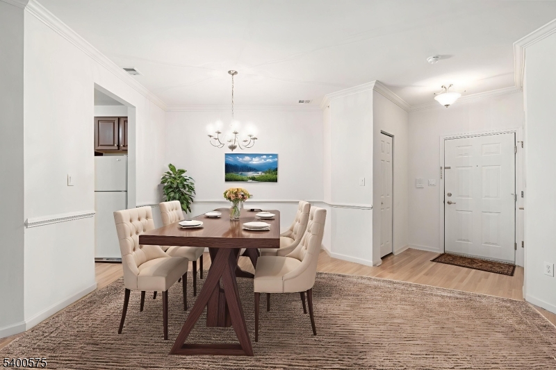 Hillsborough Twp., NJ 08844,2 Waterman Ln #203