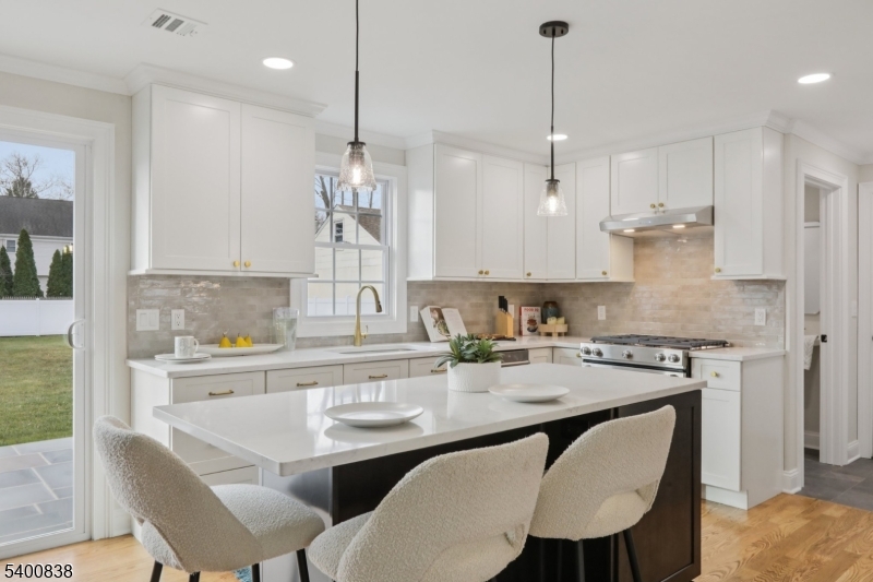 Scotch Plains Twp., NJ 07076,360 Cook Ave