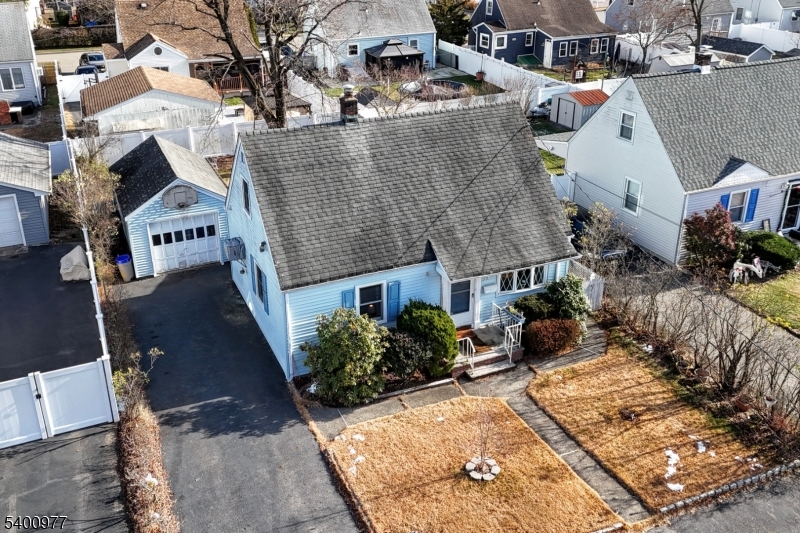 Wanaque Boro, NJ 07420,72 Burnside Pl