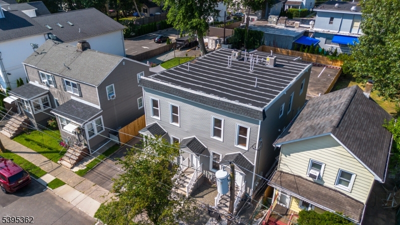 Montclair Twp., NJ 07042,26 Washington St #2