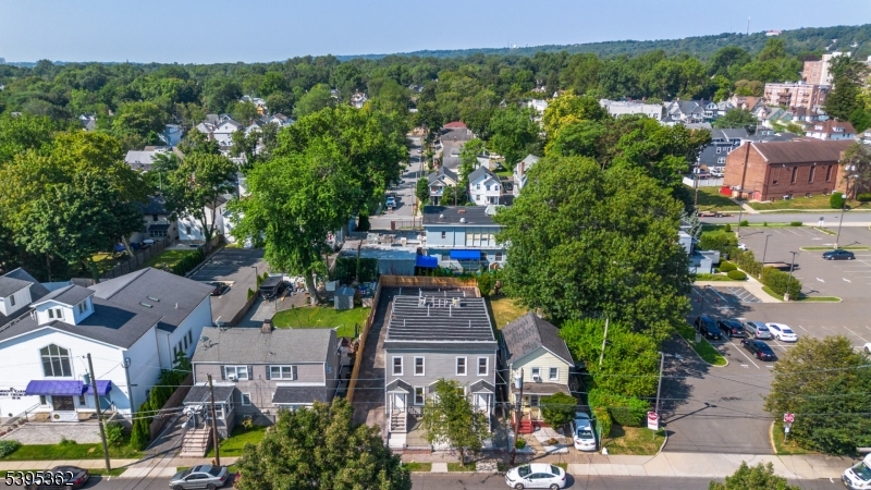 Montclair Twp., NJ 07042,26 Washington St #2