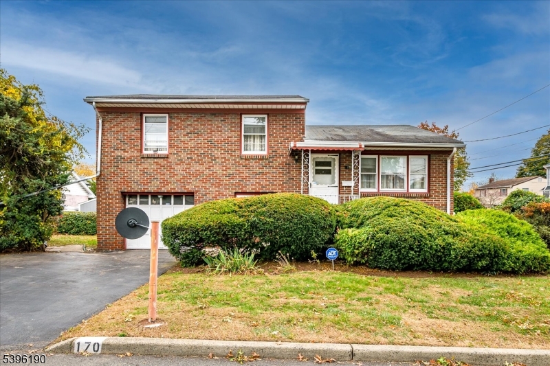 Nutley Twp., NJ 07110,170 Frank St