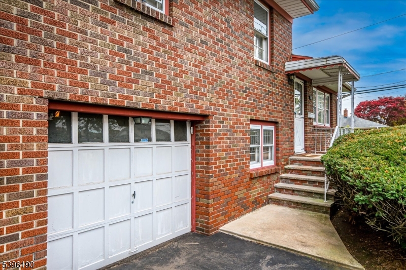 Nutley Twp., NJ 07110,170 Frank St