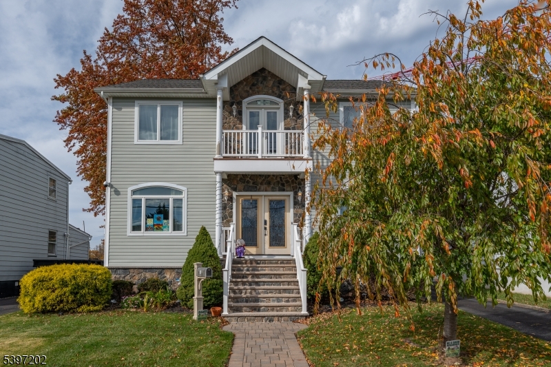 27 Evergreen Ave, Nutley Twp., NJ 07110