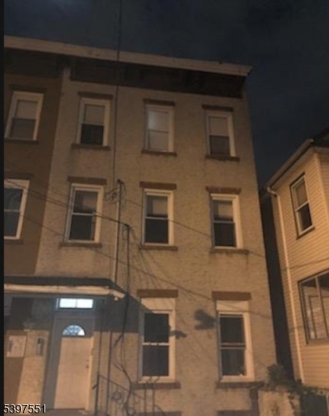 146 Ripley Pl, Elizabeth City, NJ 07206