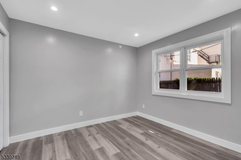 Rahway City, NJ 07065,1300 Fulton St #3