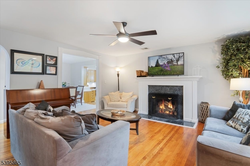 Scotch Plains Twp., NJ 07076,980 Raritan Rd