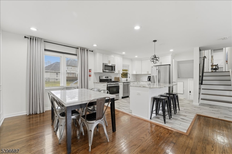 Piscataway Twp., NJ 08854,10 Maplehurst Ln