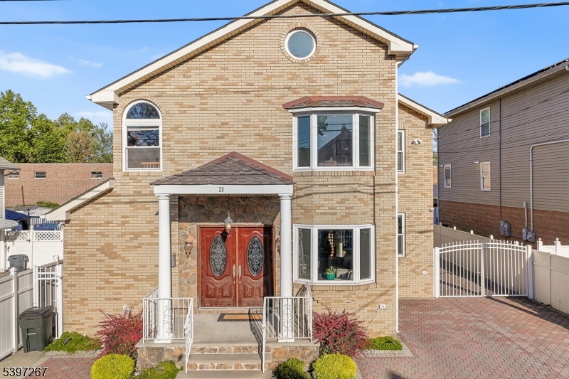 28 Ramella Ave, Moonachie Boro, NJ 07074