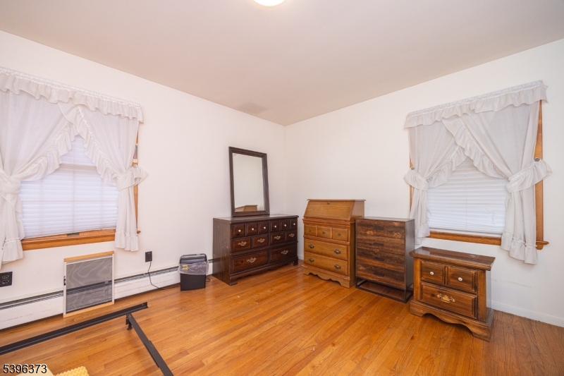 Flemington Boro, NJ 08822,81 Elwood Ave