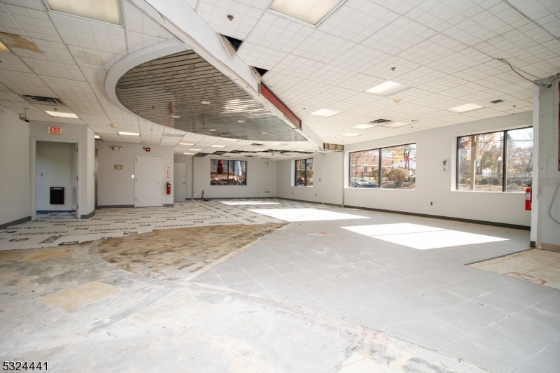 East Hanover Twp., NJ 07936,426 Ridgedale Ave