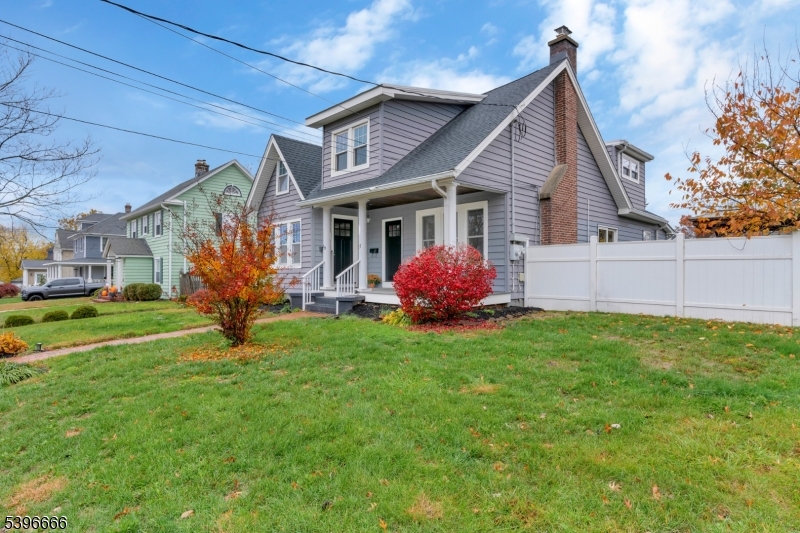 Somerville Boro, NJ 08876,21 Grant Ave