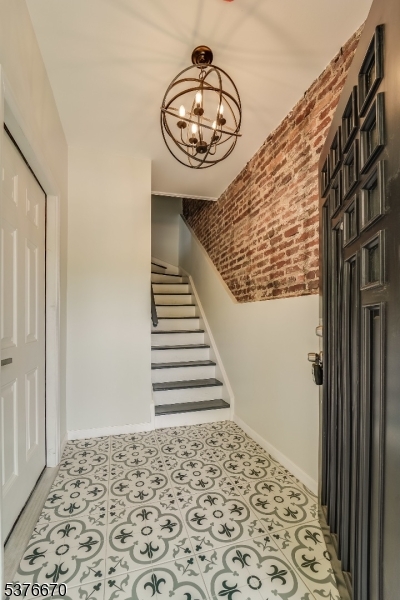 Montclair Twp., NJ 07042,38 Willowdale Ave Unit 2