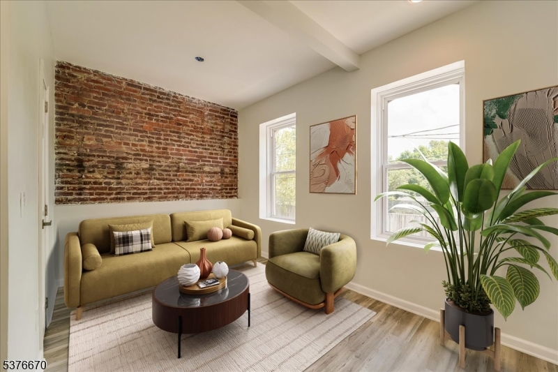 Montclair Twp., NJ 07042,38 Willowdale Ave Unit 2