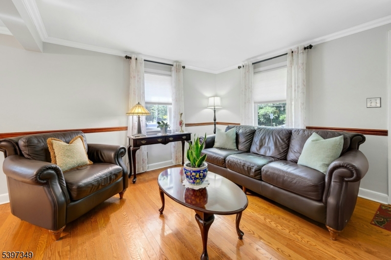 Summit City, NJ 07901,41A Middle Ave