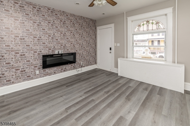 Phillipsburg Town, NJ 08865,601 S Main St