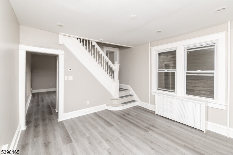 Phillipsburg Town, NJ 08865,601 S Main St