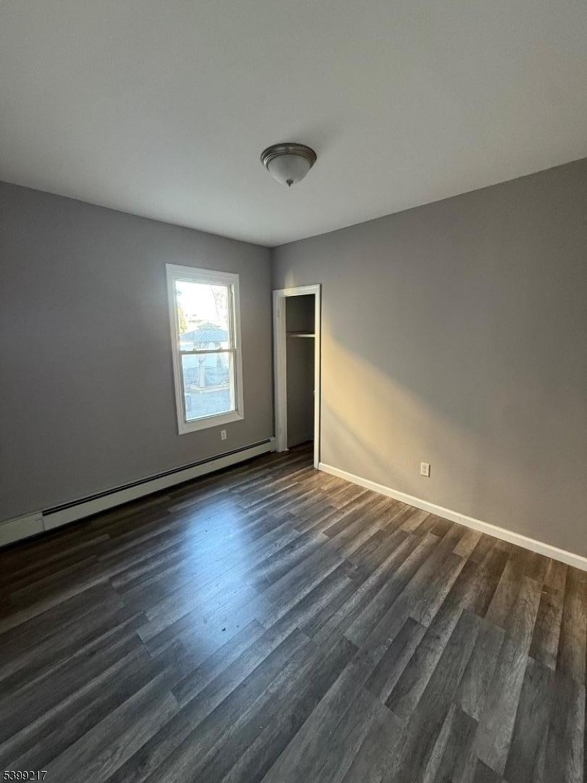 Elizabeth City, NJ 07208,415 Magie Ave