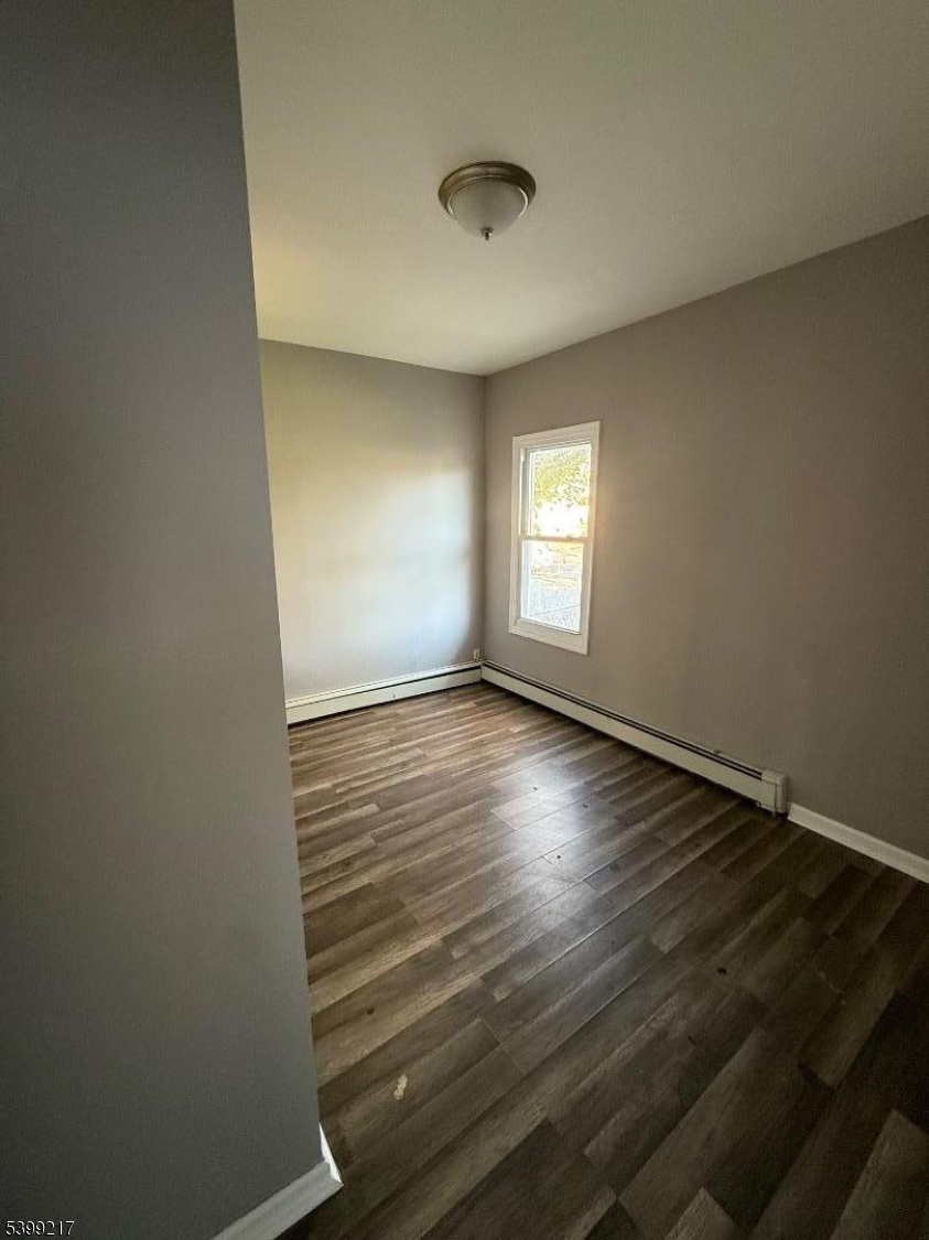 Elizabeth City, NJ 07208,415 Magie Ave