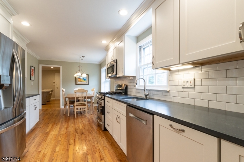 Morris Twp., NJ 07960,6 Rolling Hill Dr