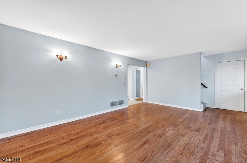 Manville Boro, NJ 08835,2114 W Camplain Rd