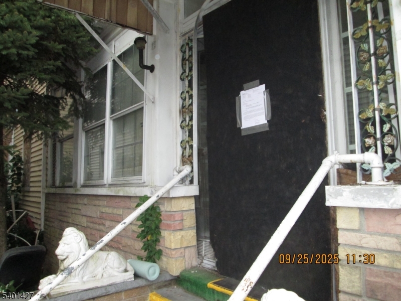 Paterson City, NJ 07504,767 E 26Th St