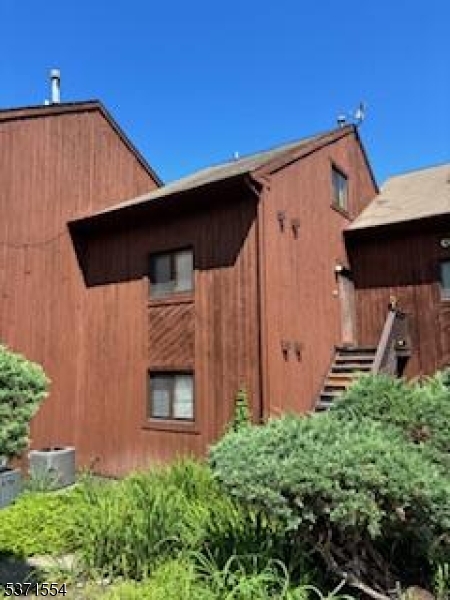 1 Onuma Ct #8, Vernon Twp., NJ 07462