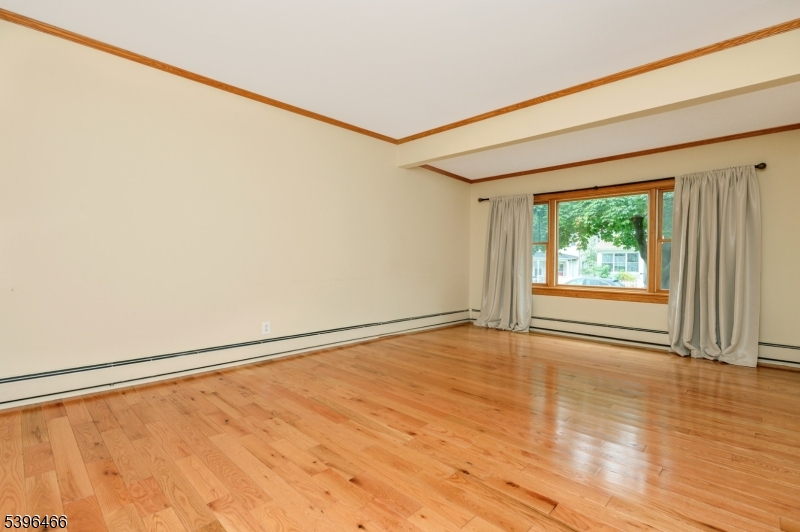 Caldwell Boro Twp., NJ 07006,32 Washburn Pl #1