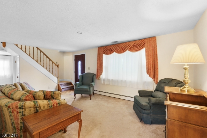 Denville Twp., NJ 07834,45 MEMORY LANE