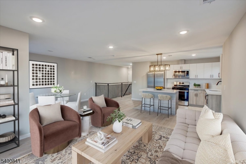 Newark City, NJ 07108,581 Bergen St