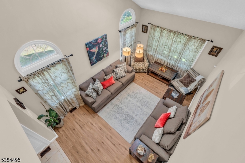 11 Dorchester Dr #11, East Brunswick Twp., NJ 08816