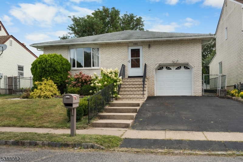 Union Twp., NJ 07083,2265 Copper Hill Dr