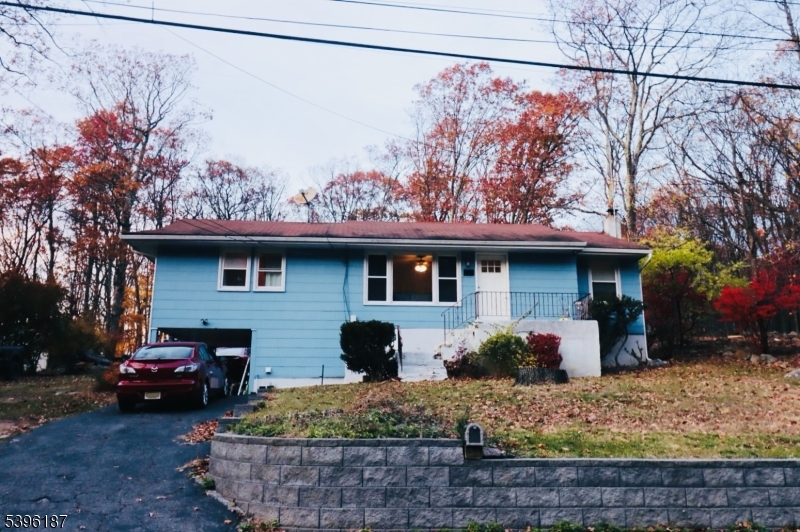 185 Valley View Dr, Rockaway Twp., NJ 07866