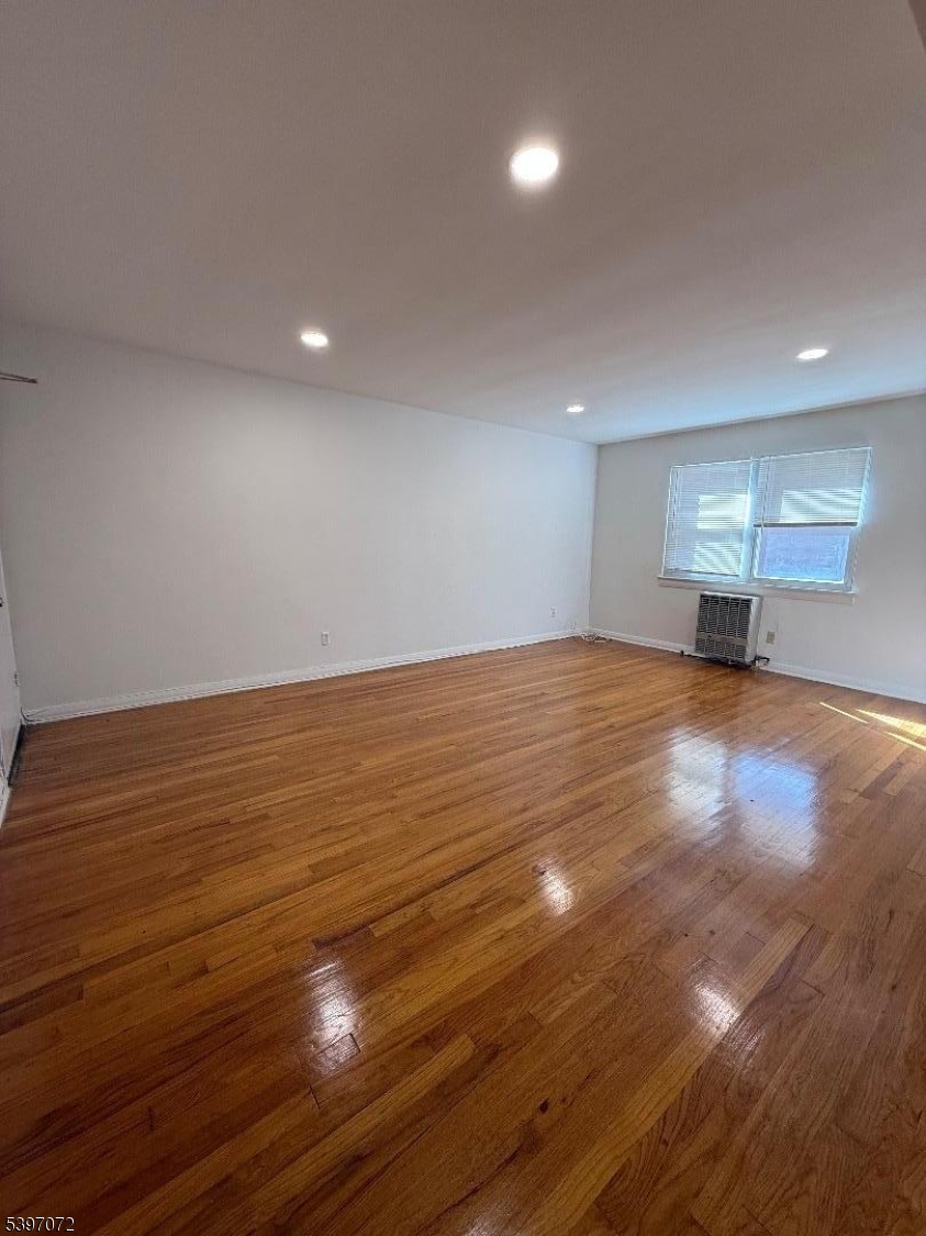 Nutley Twp., NJ 07110,659 Passaic Ave. #12