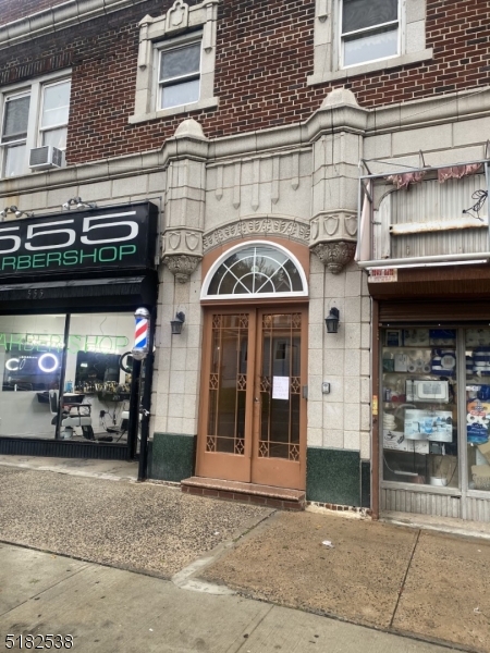 Elizabeth City, NJ 07208,555 Westminster Ave #3