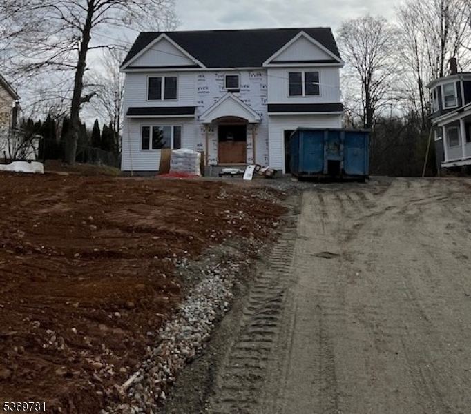 144 Passaic Ave-1, Roseland Boro, NJ 07068