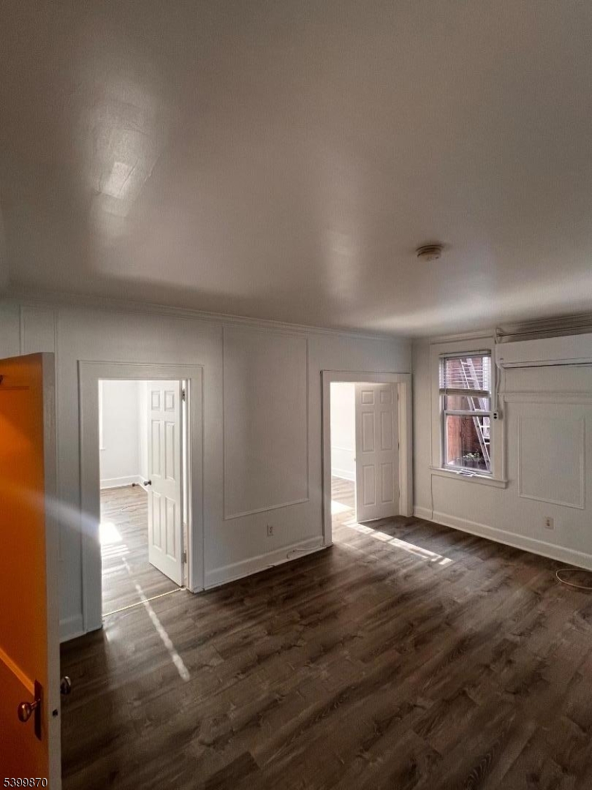 West Caldwell Twp., NJ 07006,665 Bloomfield Ave #1