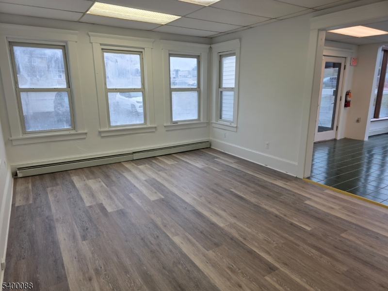 Mount Olive Twp., NJ 07840,445 Us Highway 46