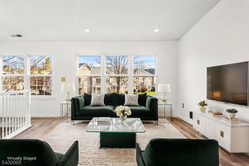 Franklin Twp., NJ 08823,22 Arthur Glick Blvd #2506