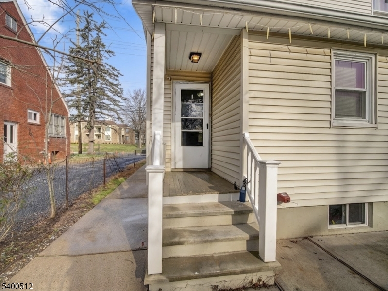 Bridgewater Twp., NJ 08807,574 E Main St