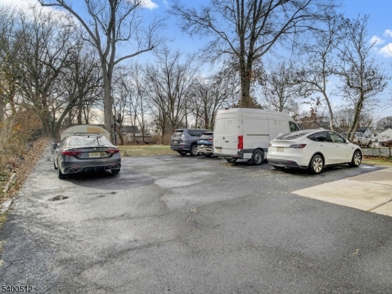 Bridgewater Twp., NJ 08807,574 E Main St