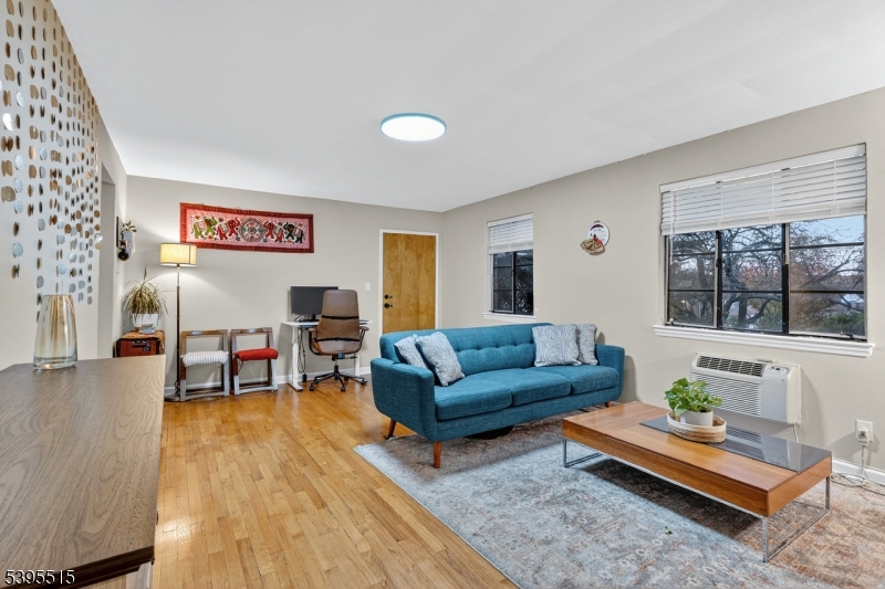 Springfield Twp., NJ 07081,66A Troy Dr #A