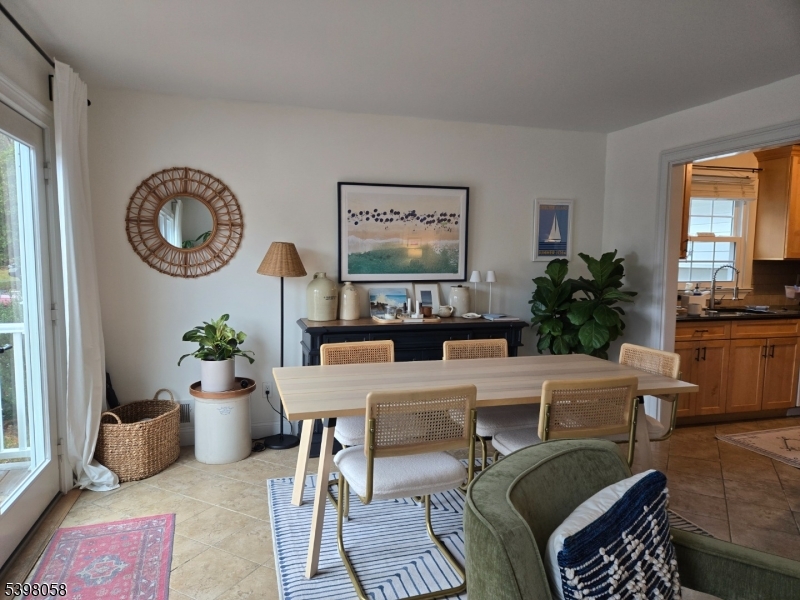 Mendham Boro, NJ 07945,87B East Main St. #87B